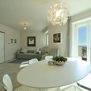 Luxury Con Garage Vista Mare Per 6 Persone Appartamento